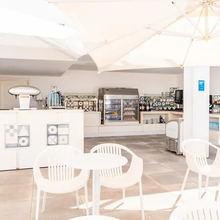 Hovima Costa Adeje - For Cool Adults